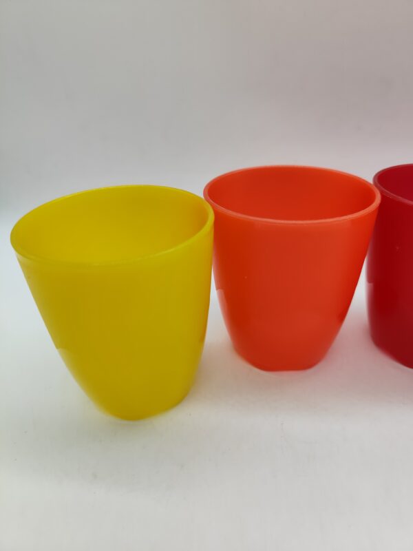 4 Picknick Trinkbecher / Kunststoffgläser Set / Camping-Becher – Bild 2